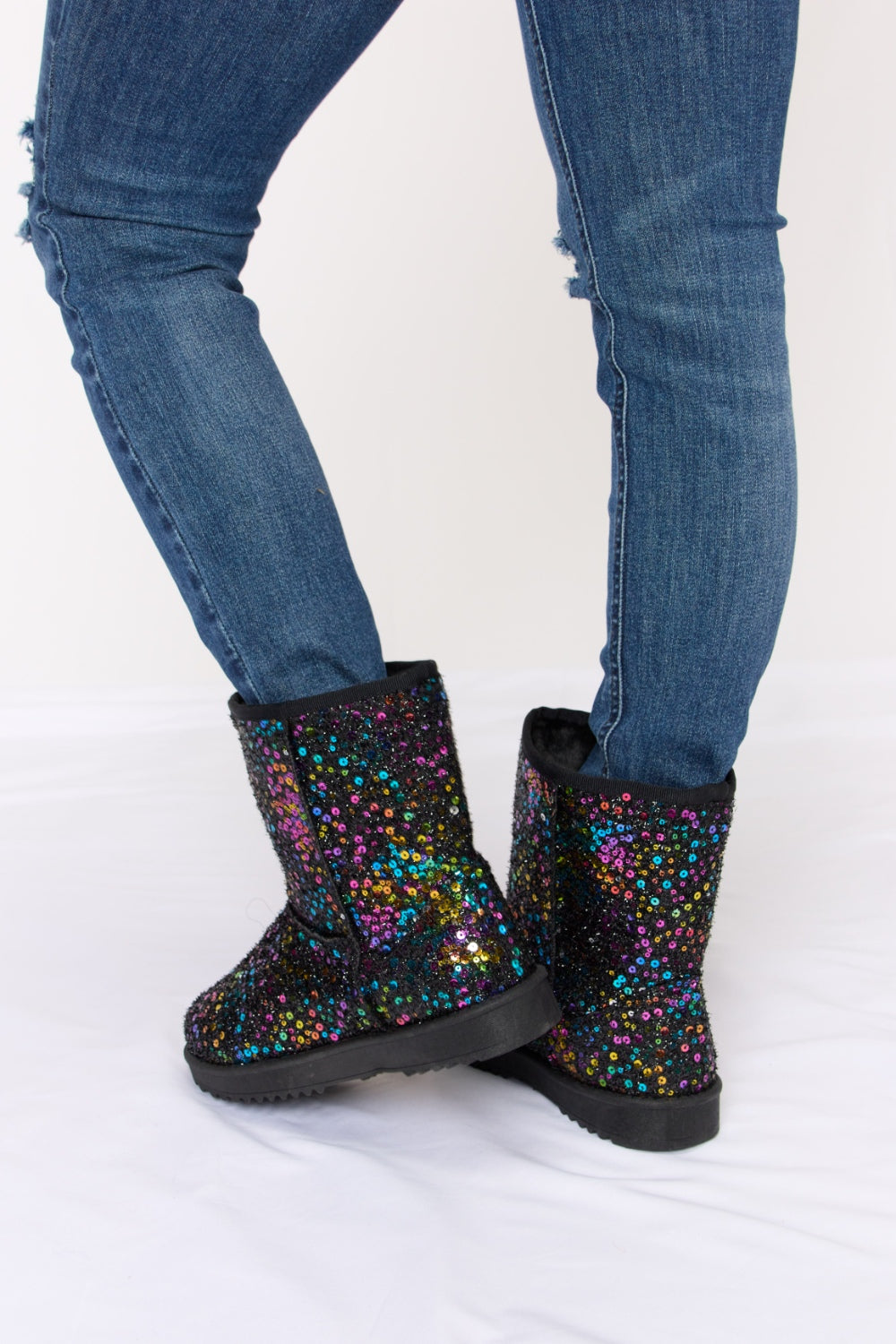 Forever Link Sequin Thermal Flat Boots | Gulf Resellers