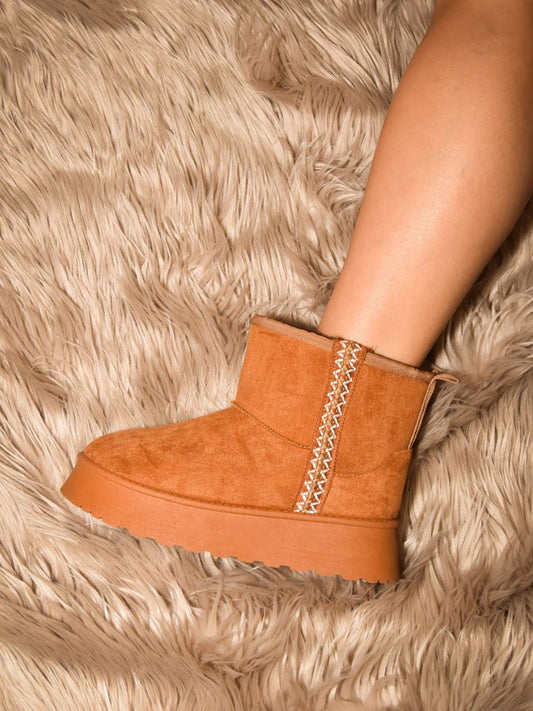 WILD DIVA Round Toe Platform Boots 20918 | Gulf Resellers 