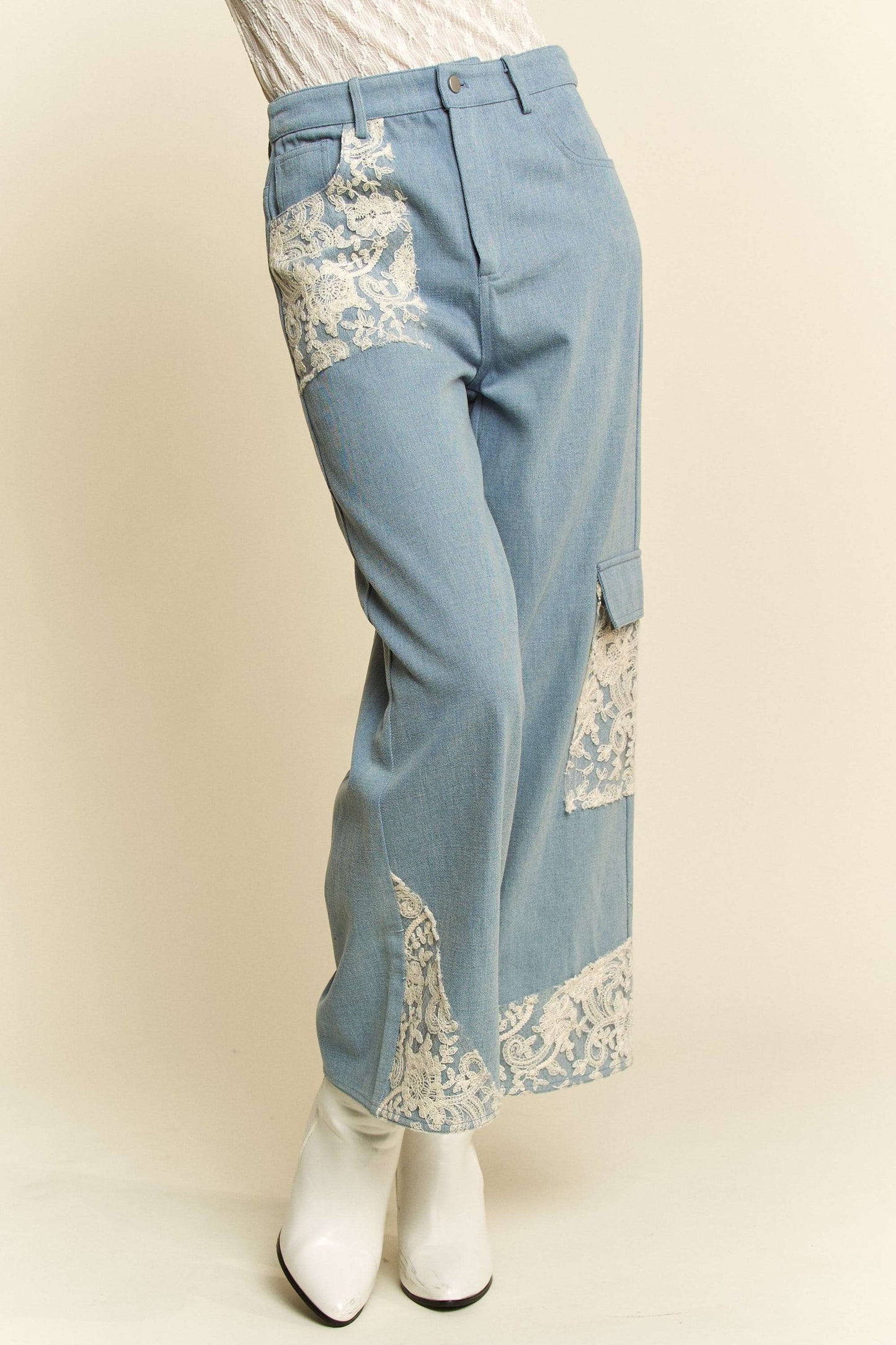 Davi & Dani Lace Applique Wide Leg Jeans 18966 | Gulf Resellers 