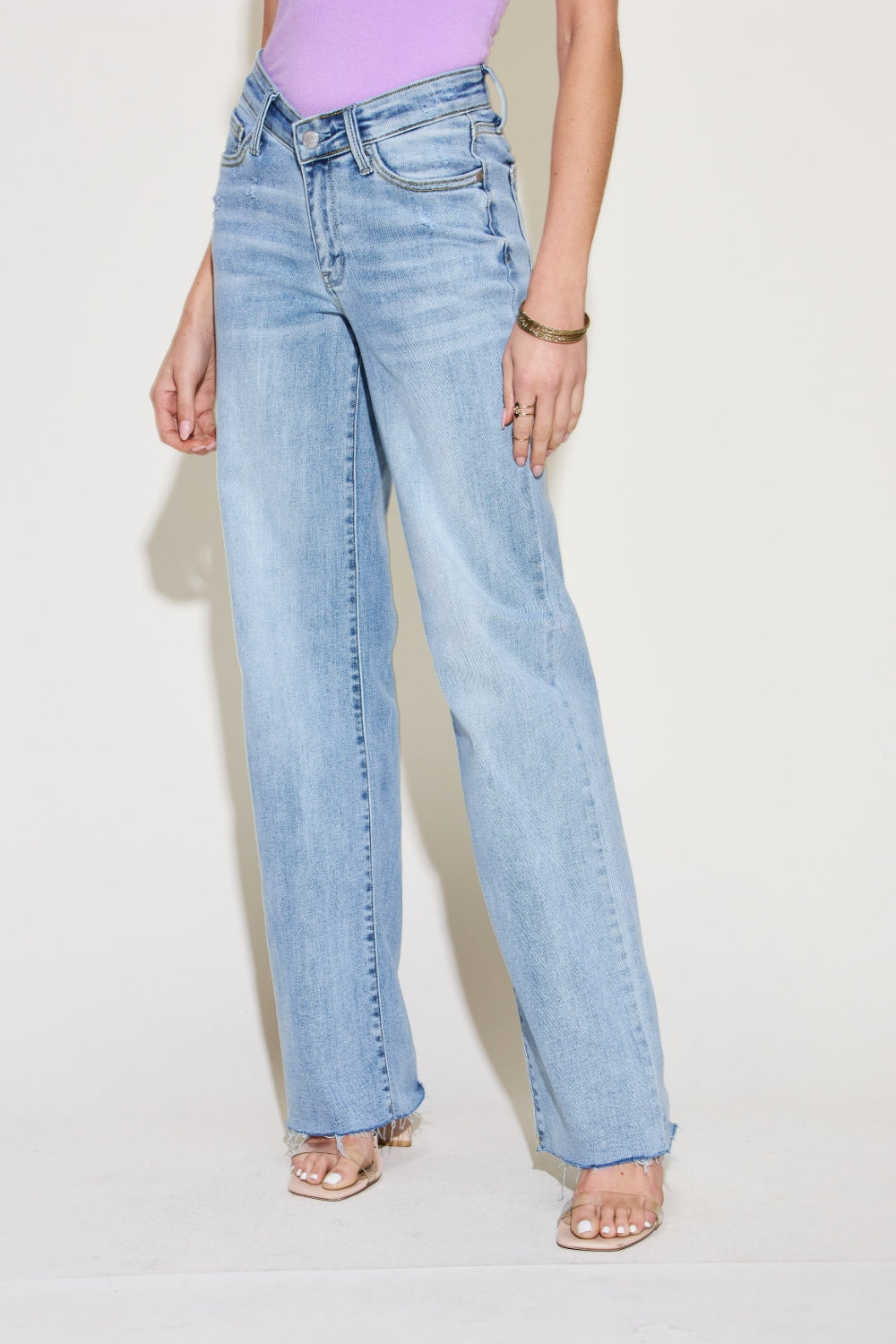 Judy Blue Full Size V Front Waistband Straight Jeans | Gulf Resellers