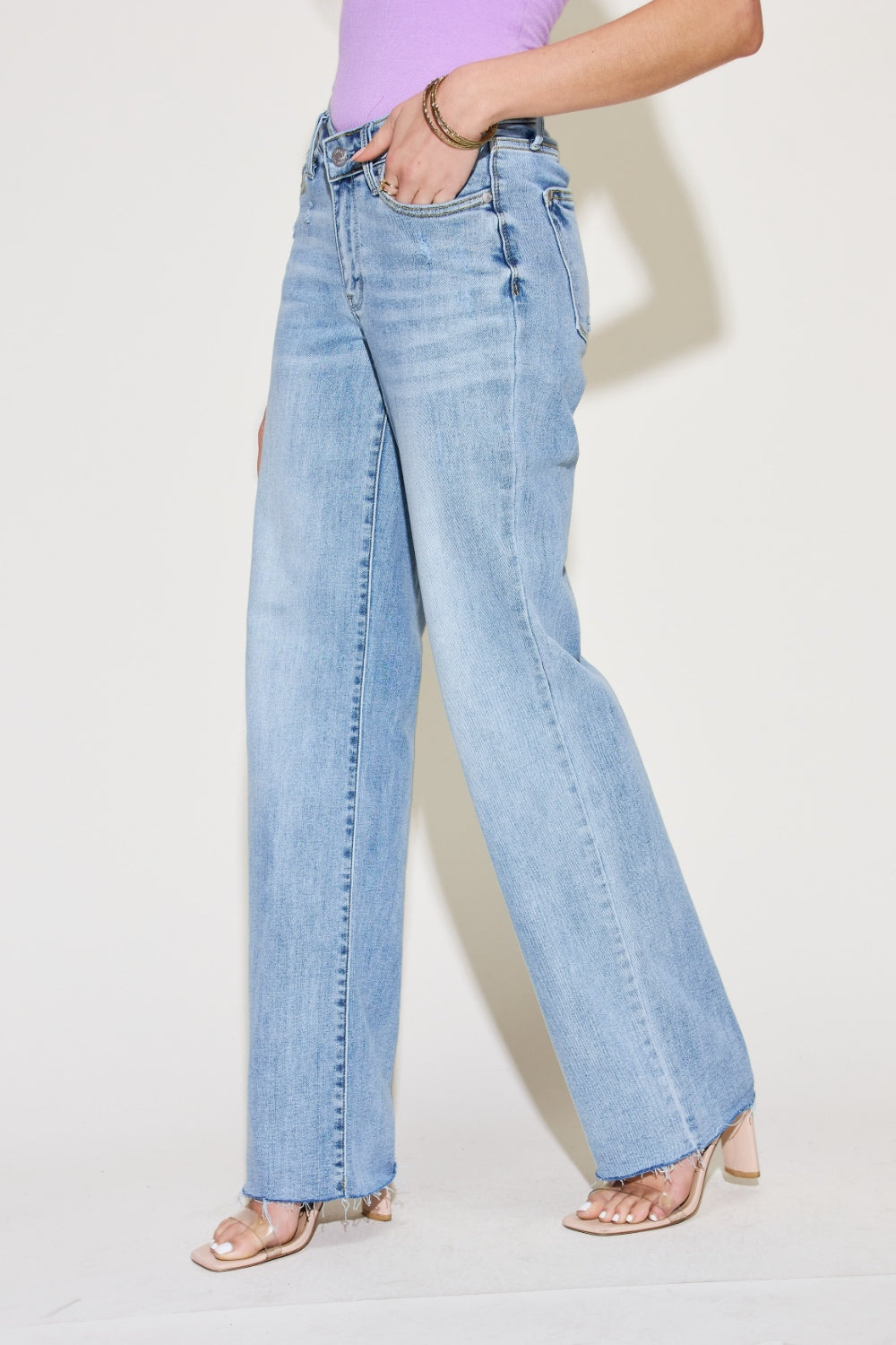 Judy Blue Full Size V Front Waistband Straight Jeans | Gulf Resellers