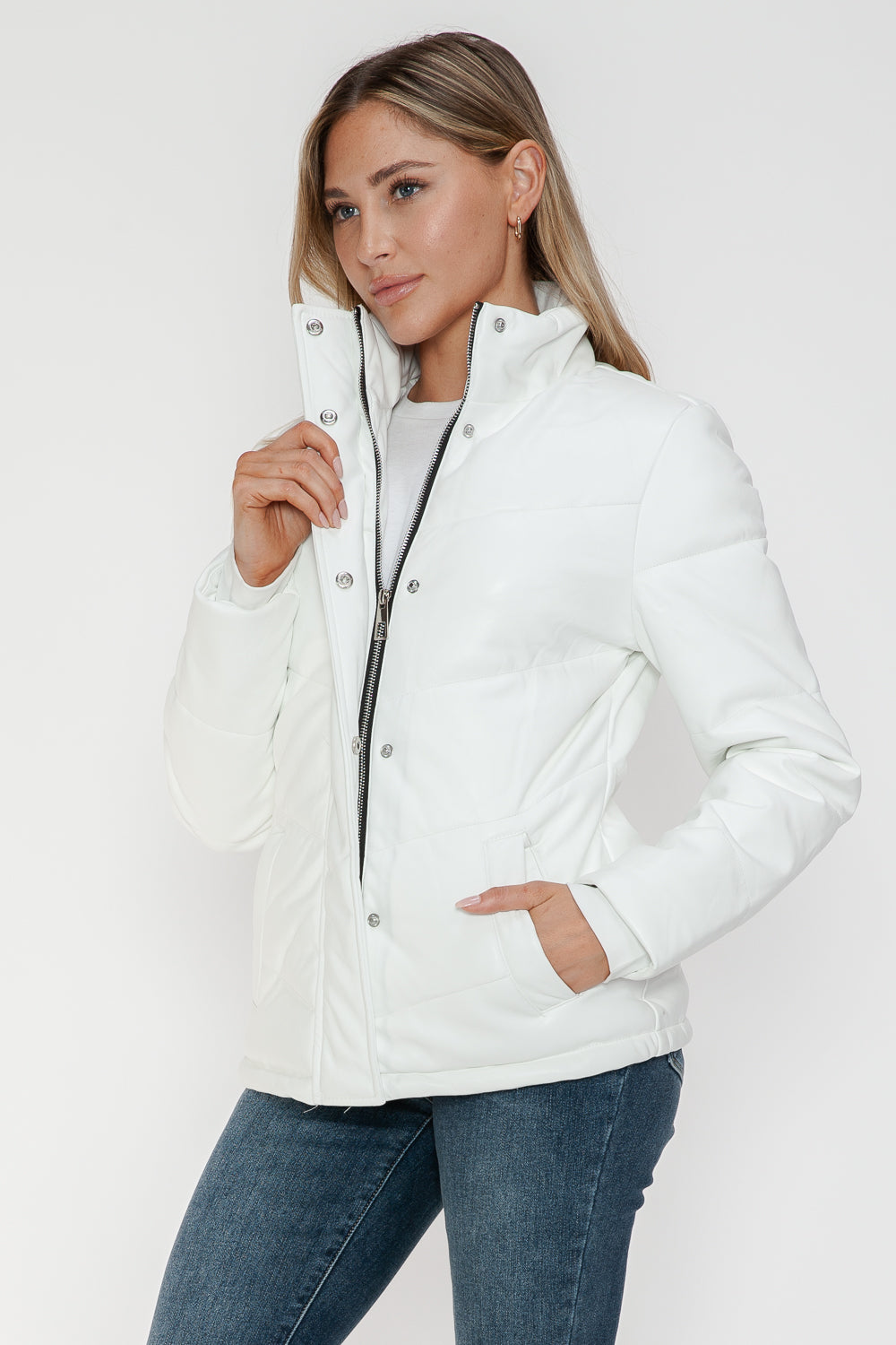 Snobbish Pocketed Zip Up Turtleneck Puffer Jacket 15235 | Gulf Resellers 
