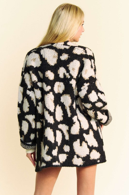 Davi & Dani Leopard Open Front Long Sleeve Cardigan 22147 | Gulf Resellers 