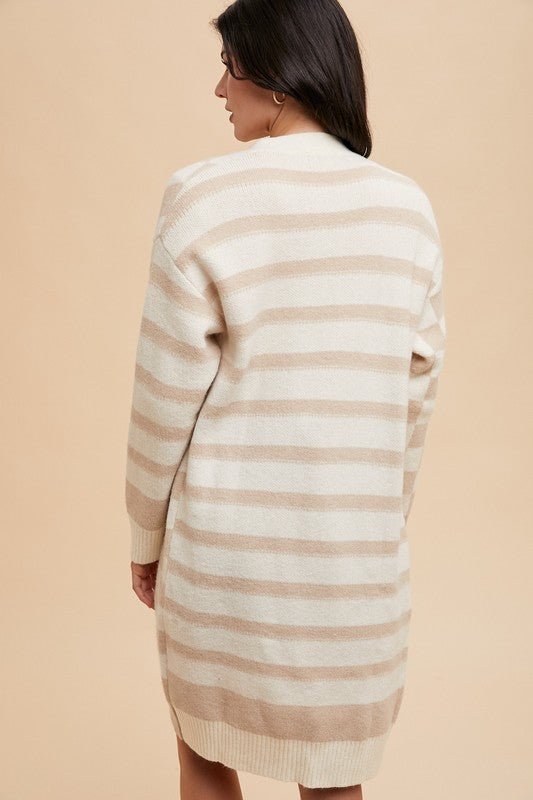 Annie Wear Checkered & Striped Open Front Long Sleeve Cardigan 21085 | Gulf Resellers 